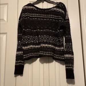 American Eagle Outfitters Sweater